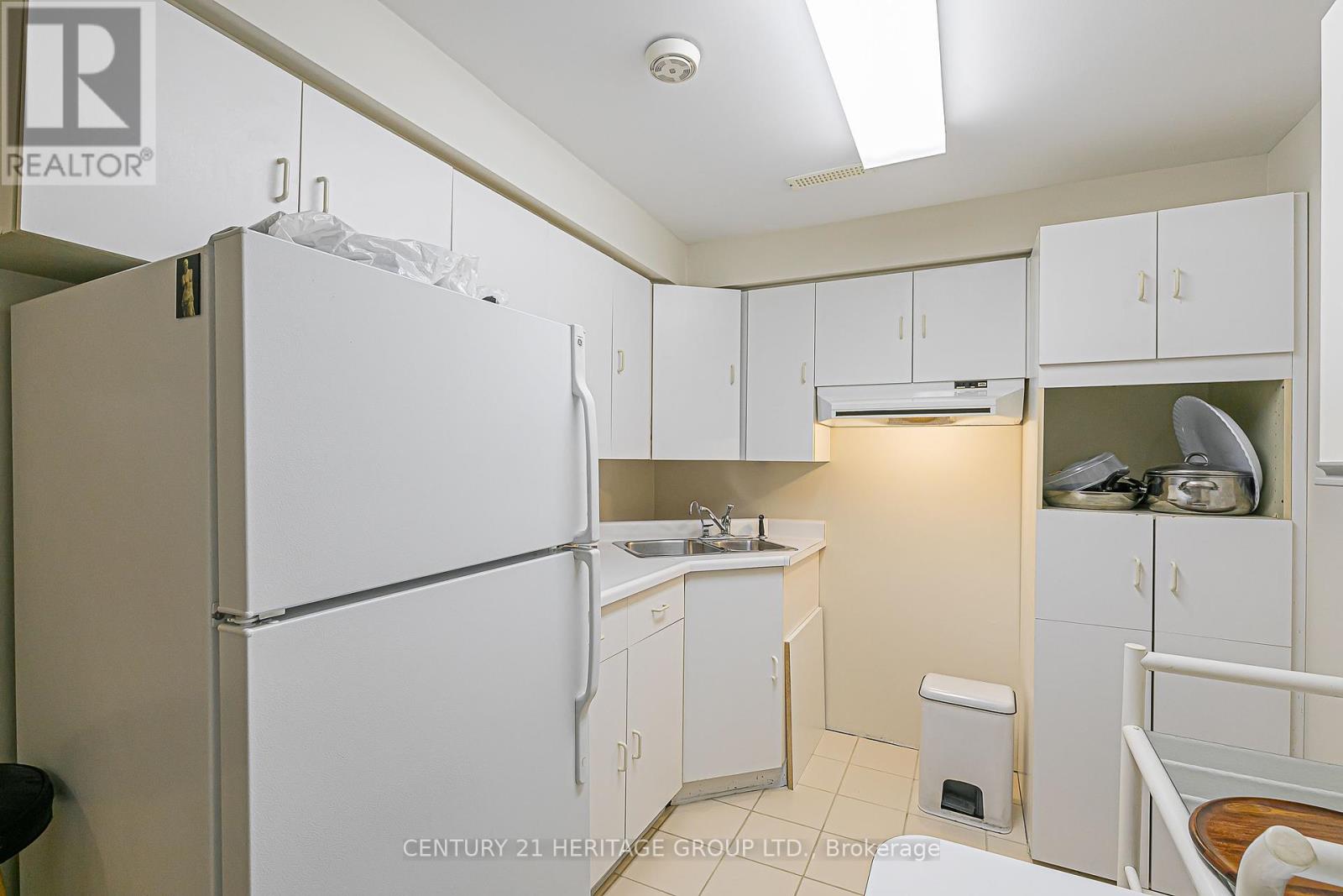 30 Rimmington Drive, Vaughan, Ontario  L4J 6J8 - Photo 19 - N12406106