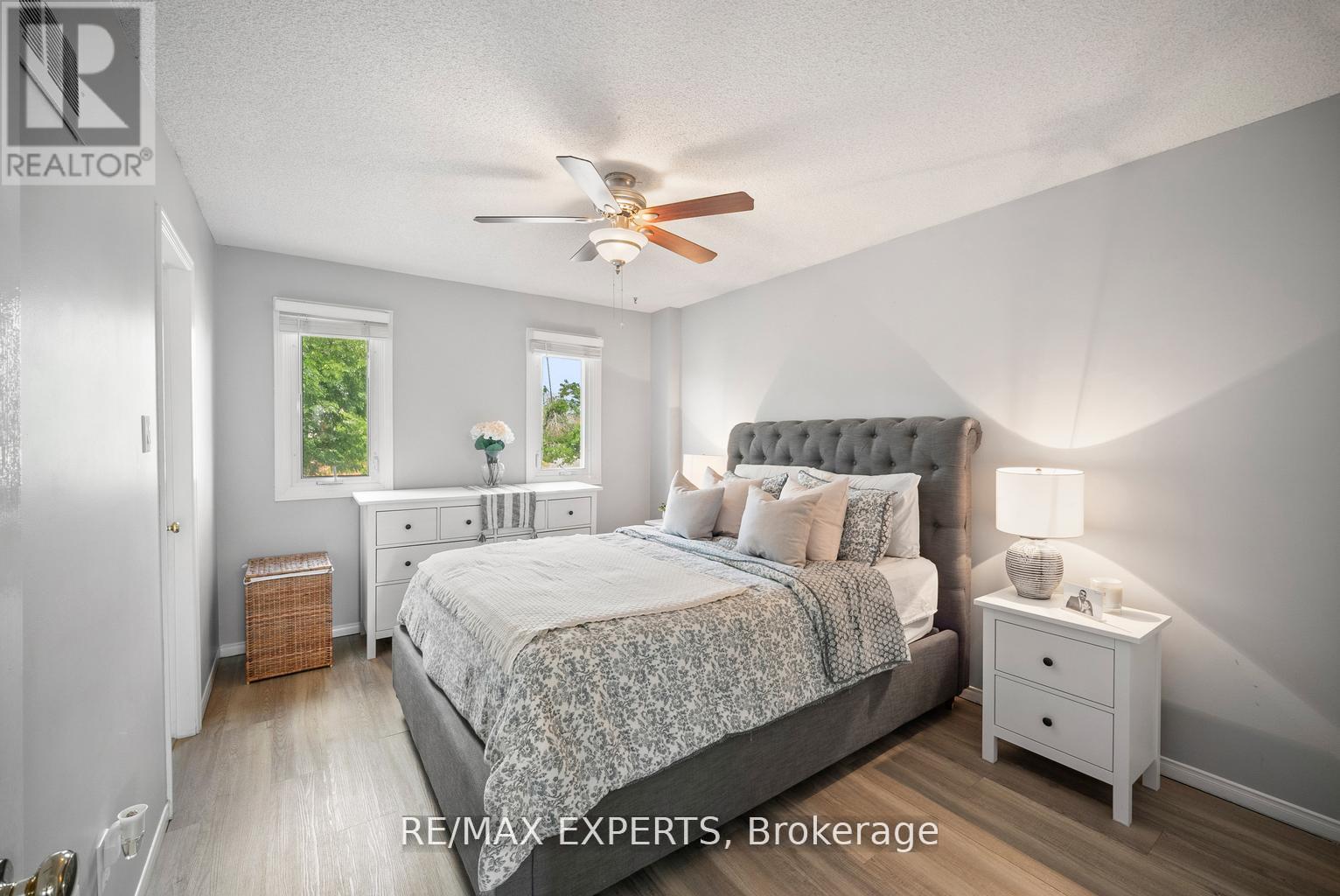 11 Penton Drive, Barrie, Ontario  L4N 7A3 - Photo 17 - S12405951