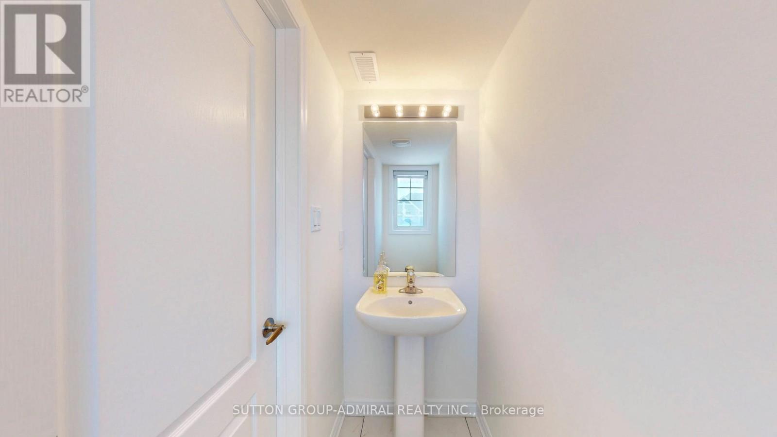 26 Abby Drive, Wasaga Beach, Ontario  L9Z 0K2 - Photo 27 - S12406027