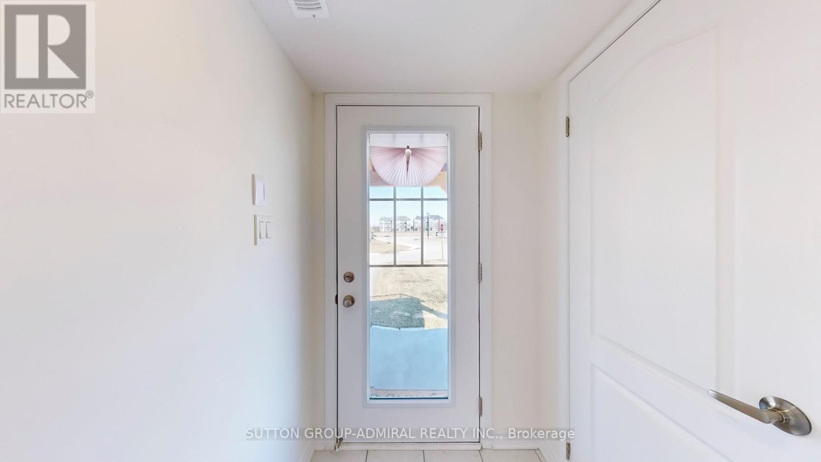 26 Abby Drive, Wasaga Beach, Ontario  L9Z 0K2 - Photo 28 - S12406027