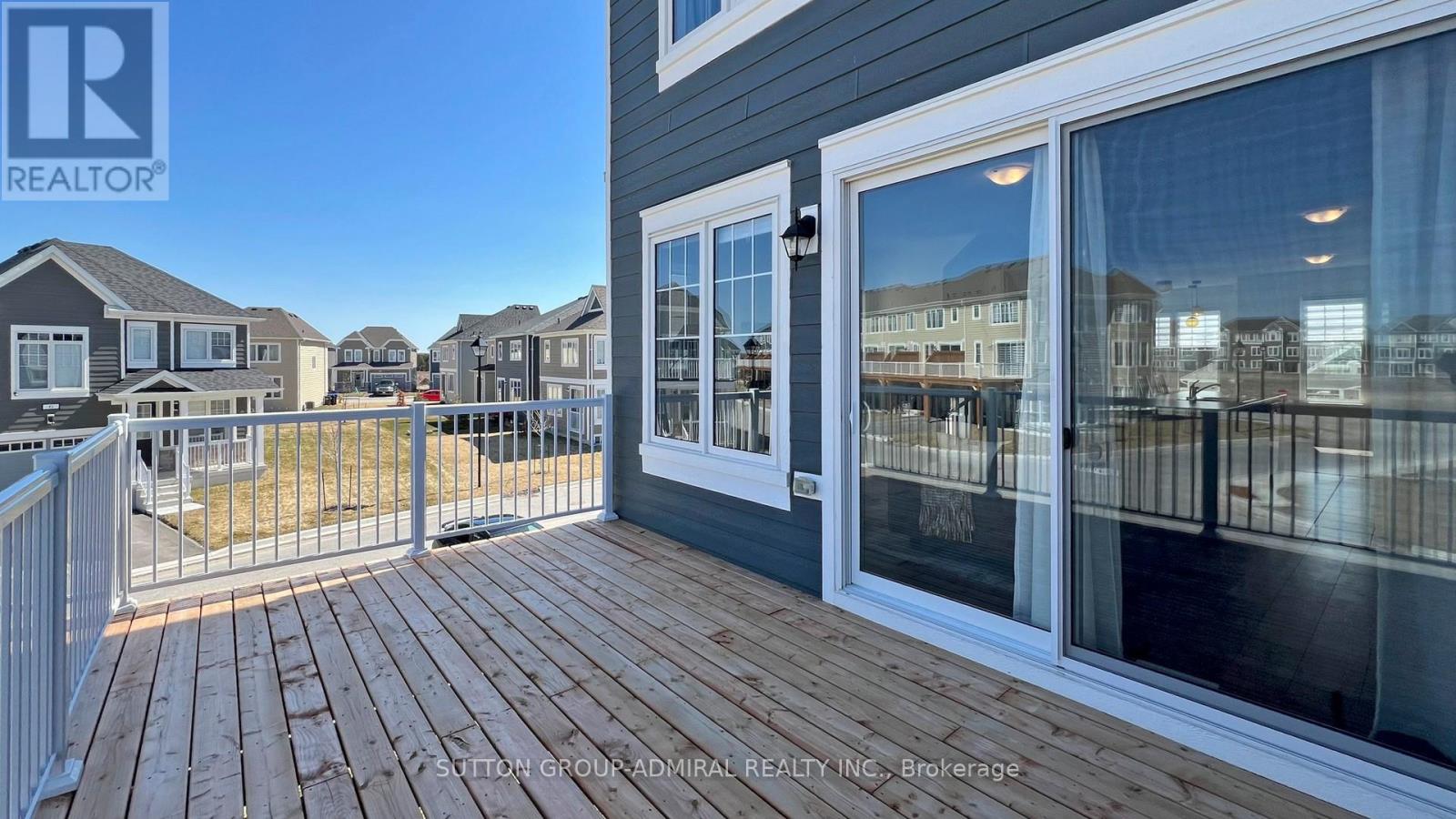26 Abby Drive, Wasaga Beach, Ontario  L9Z 0K2 - Photo 31 - S12406027