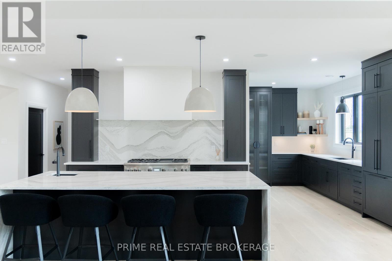 75836 London Rr 1 Road, Bluewater, Ontario  N0M 1J0 - Photo 15 - X12403394