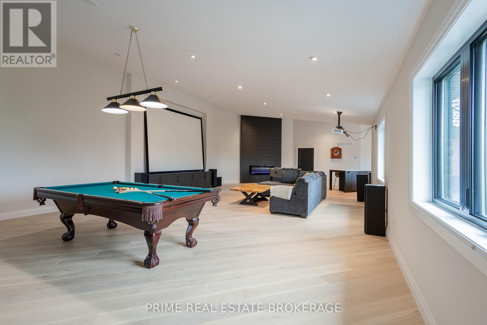 75836 London Rr 1 Road, Bluewater, Ontario  N0M 1J0 - Photo 41 - X12403394