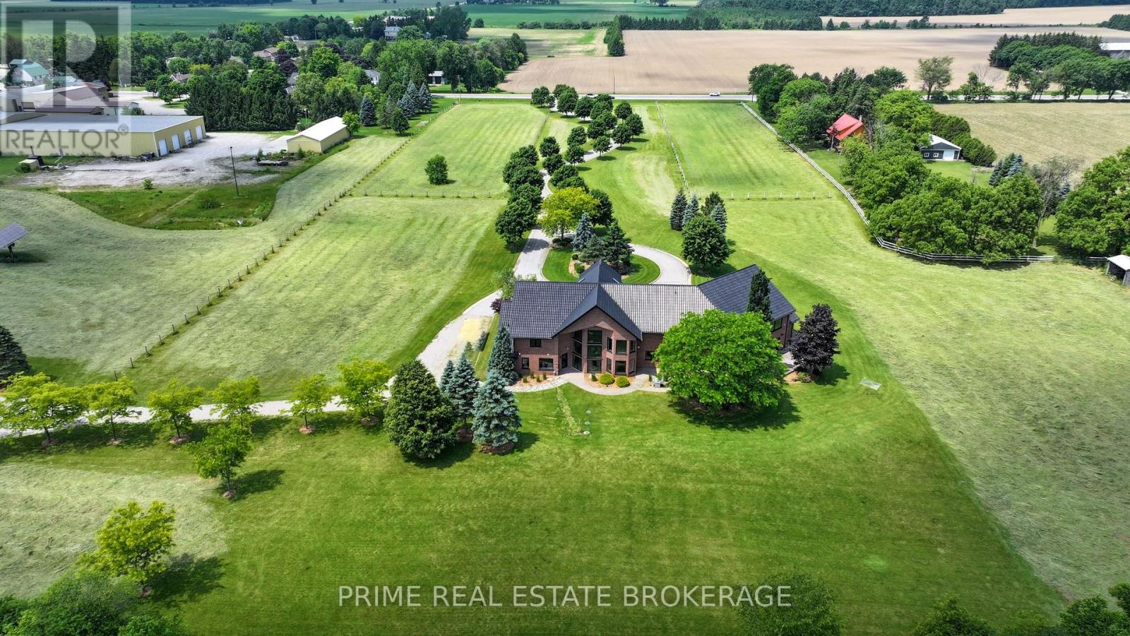 75836 London Rr 1 Road, Bluewater, Ontario  N0M 1J0 - Photo 47 - X12403394