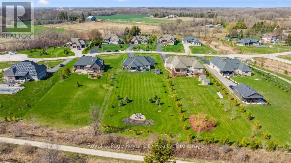 51 Ariss Glen Drive, Guelph/eramosa, Ontario  N0B 1B0 - Photo 43 - X12397347