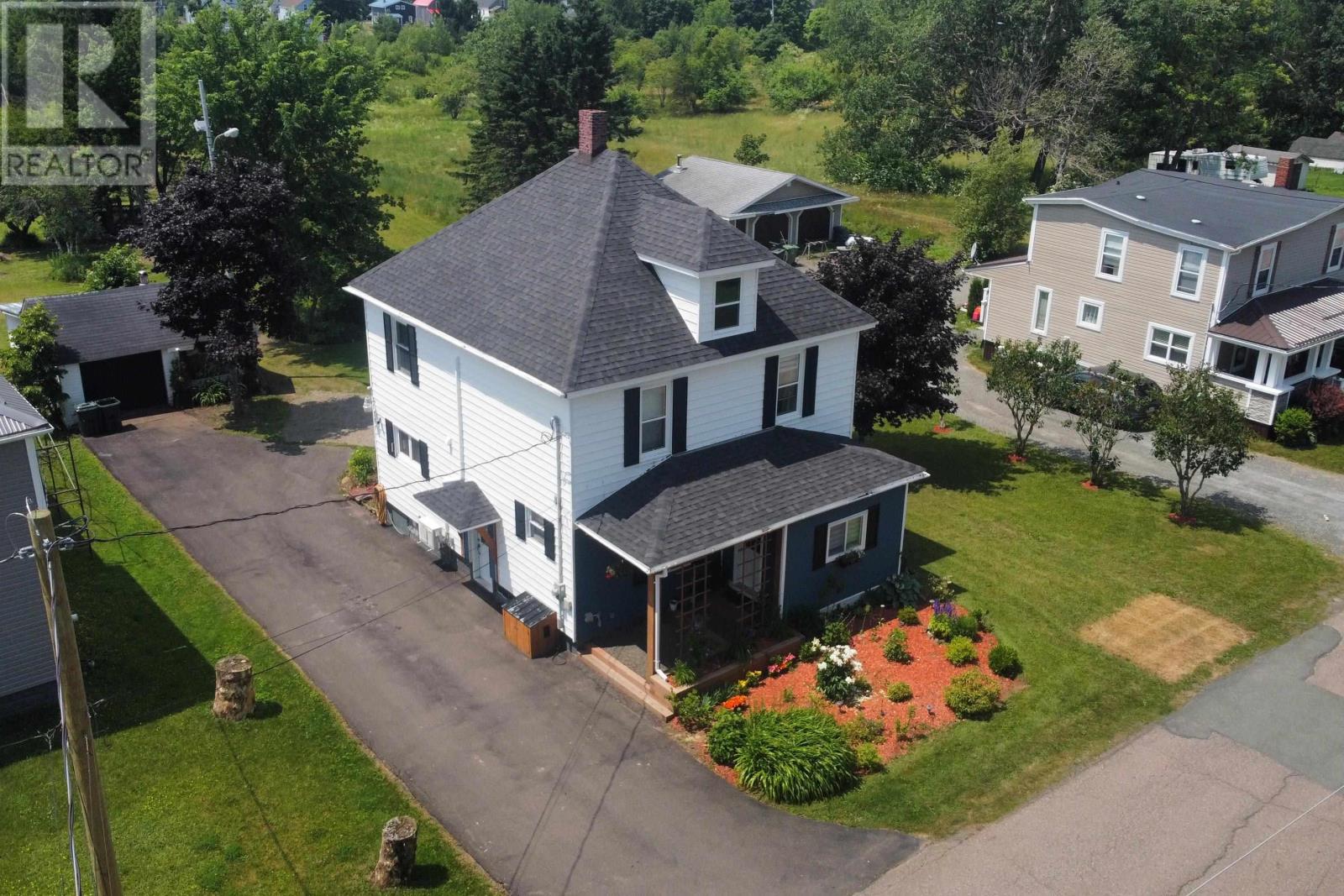 37 Morris Street, Springhill, Nova Scotia