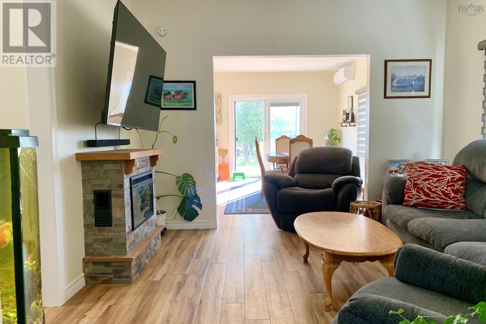 37 Morris Street, Springhill, Nova Scotia  B0M 1X0 - Photo 16 - 202517017