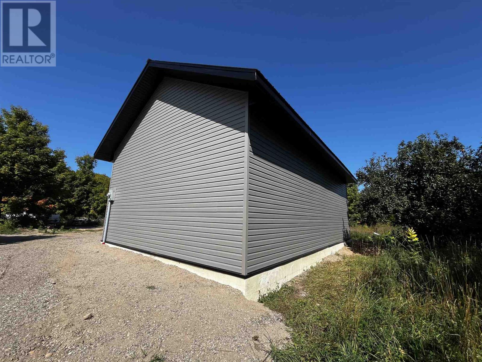 2331 D Line Rd, Richards Landing, Ontario  P0R 1J0 - Photo 7 - SM252040