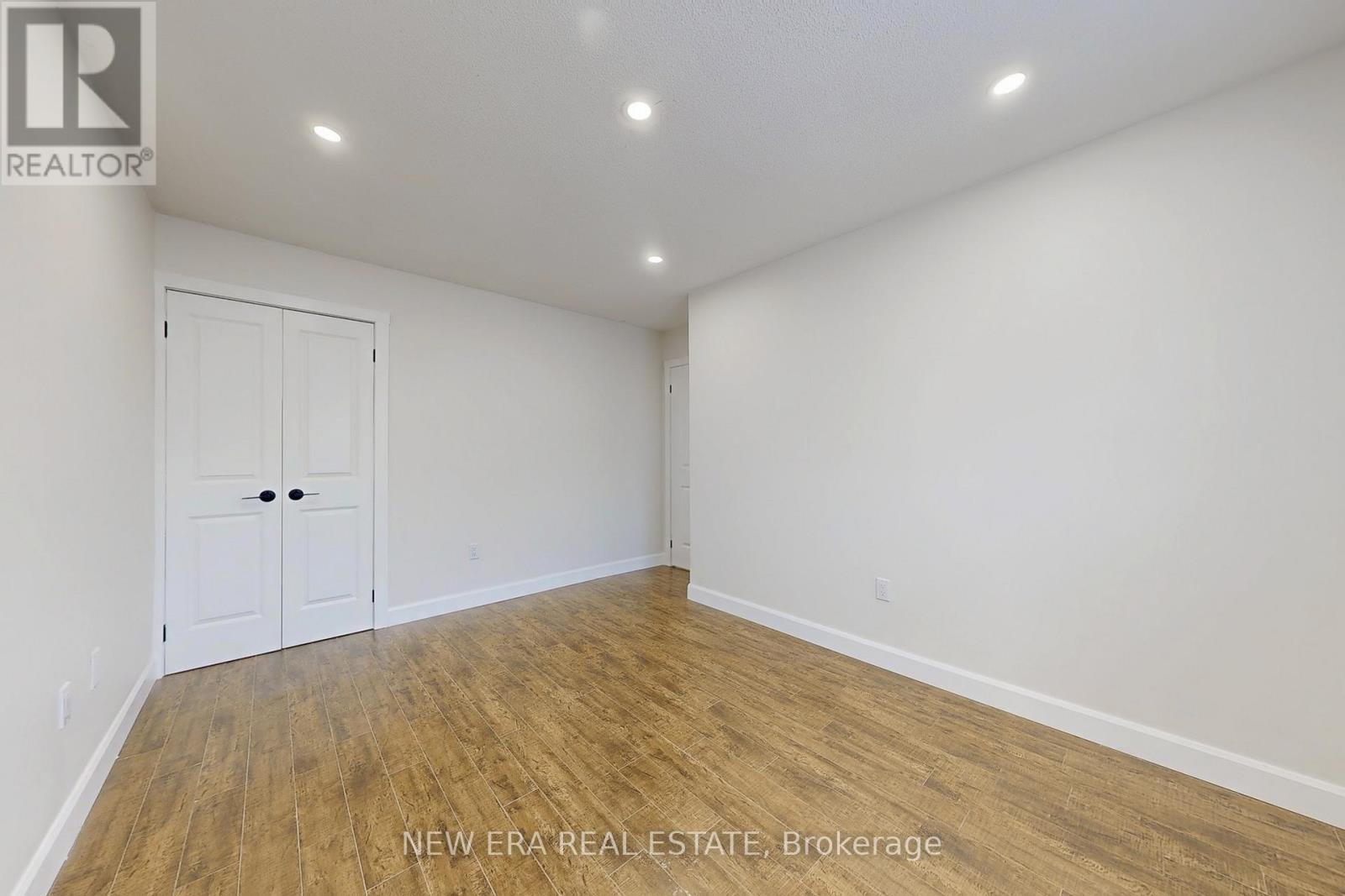 96 Toba Crescent, Brampton (Heart Lake), Ontario  L6Z 4R8 - Photo 30 - W12405957