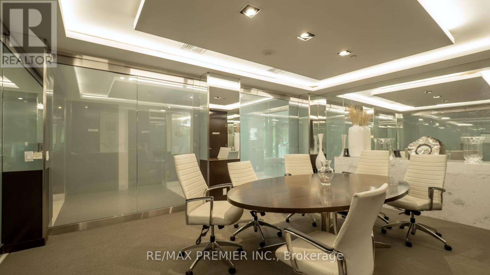 809 - 235 Sherway Gardens Road, Toronto (Islington-City Centre West), Ontario  M9C 0A2 - Photo 25 - W12405969