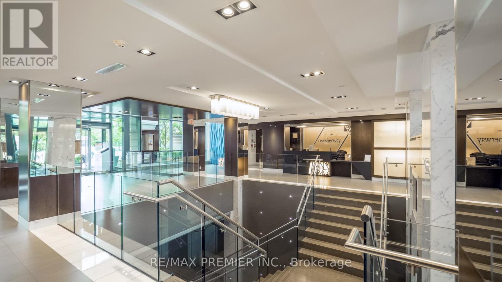 809 - 235 Sherway Gardens Road, Toronto (Islington-City Centre West), Ontario  M9C 0A2 - Photo 3 - W12405969