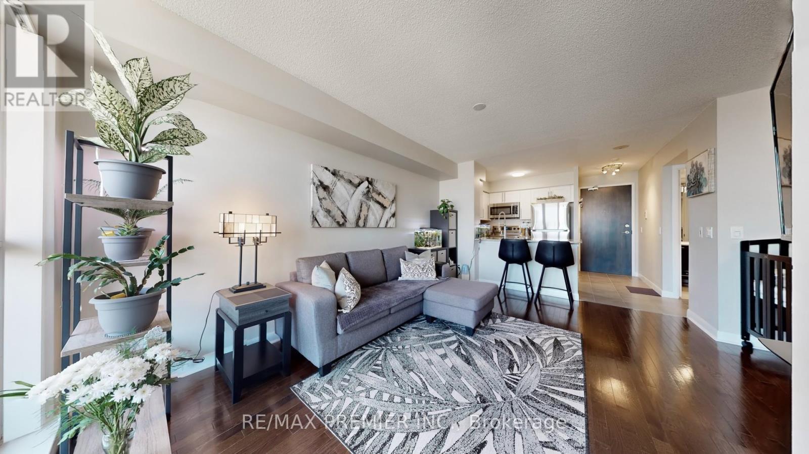 809 - 235 Sherway Gardens Road, Toronto (Islington-City Centre West), Ontario  M9C 0A2 - Photo 7 - W12405969