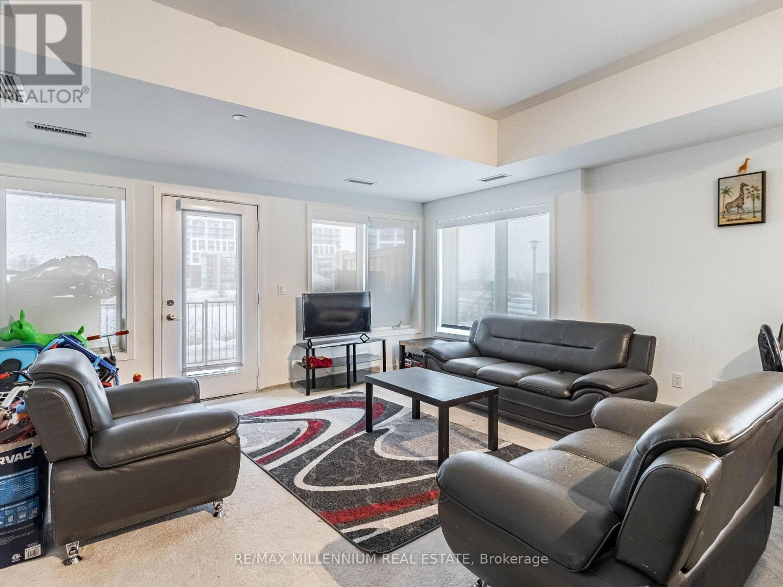 116 - 155 Downsview Park Boulevard, Toronto (Downsview-Roding-Cfb), Ontario  M3K 0E3 - Photo 10 - W12405972