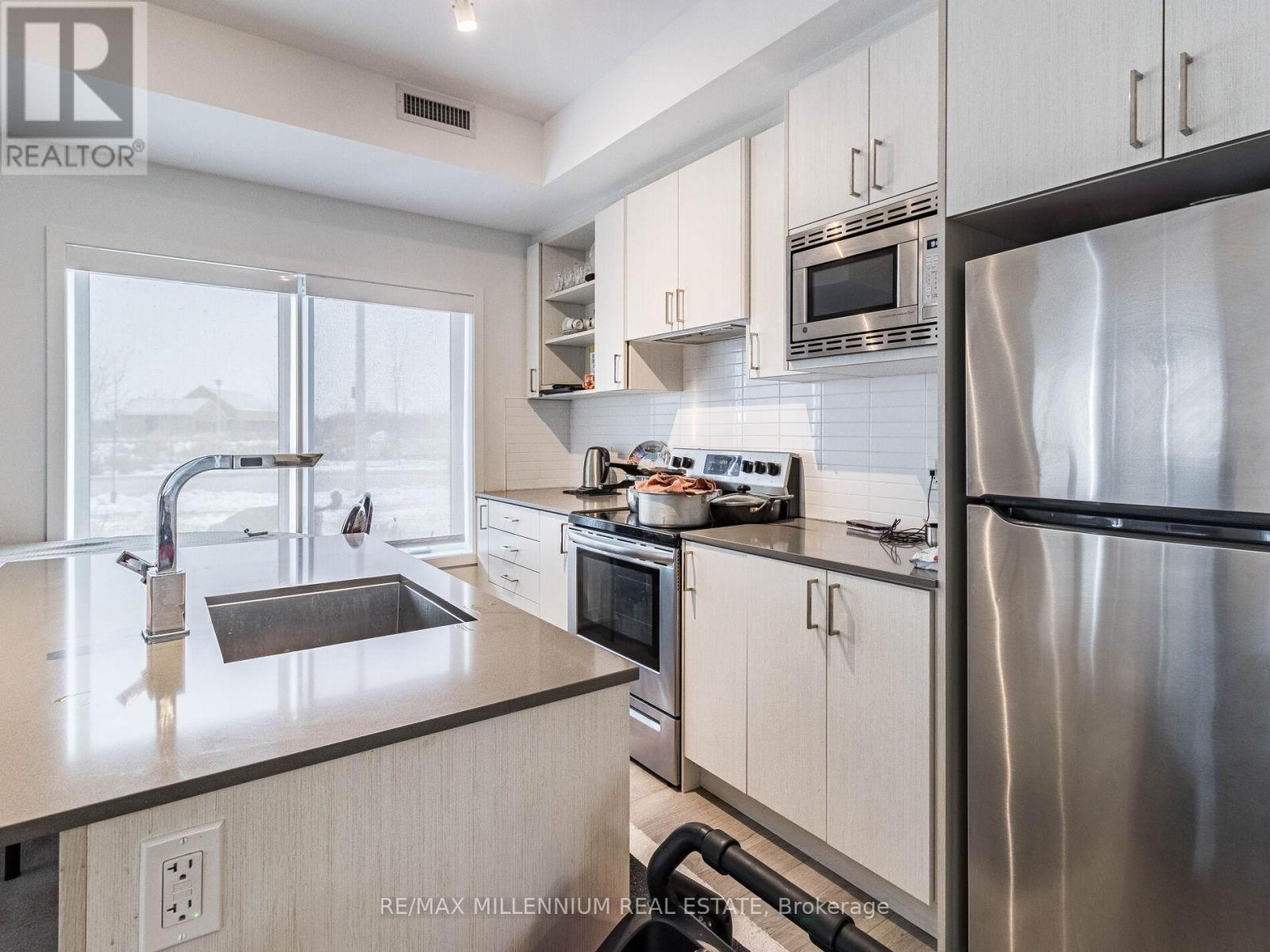 116 - 155 Downsview Park Boulevard, Toronto (Downsview-Roding-Cfb), Ontario  M3K 0E3 - Photo 15 - W12405972