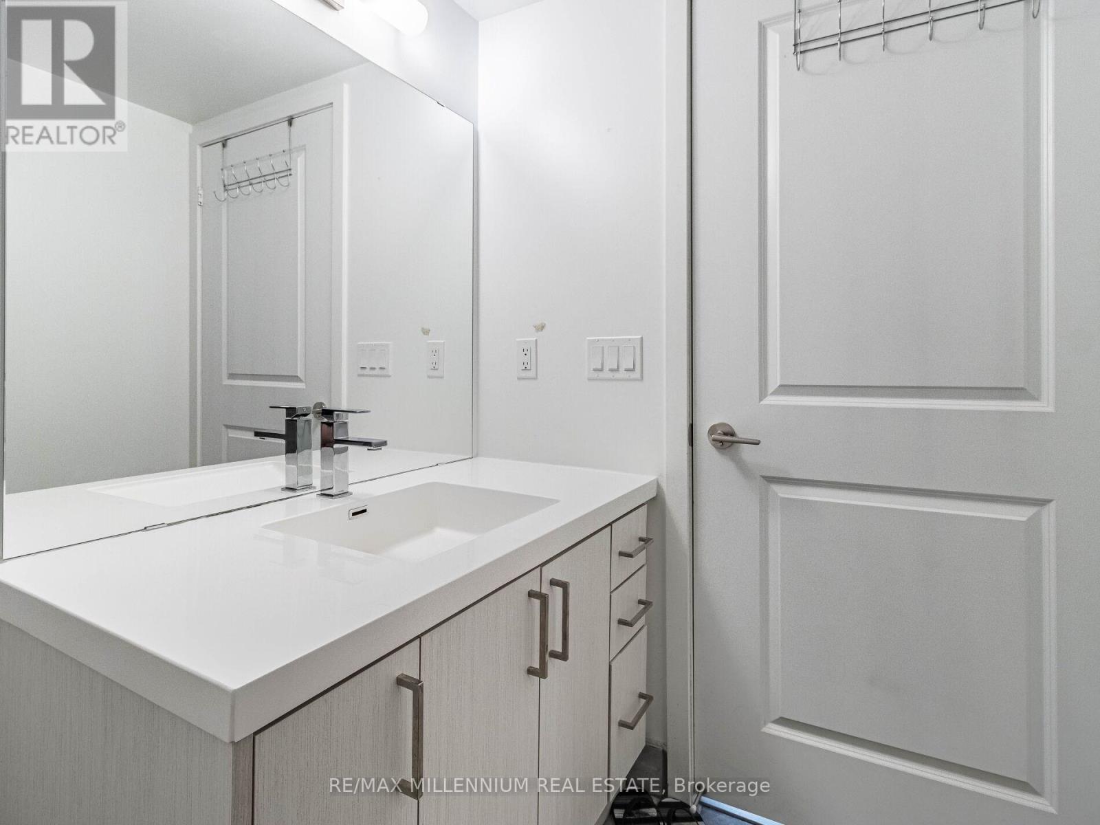 116 - 155 Downsview Park Boulevard, Toronto (Downsview-Roding-Cfb), Ontario  M3K 0E3 - Photo 24 - W12405972