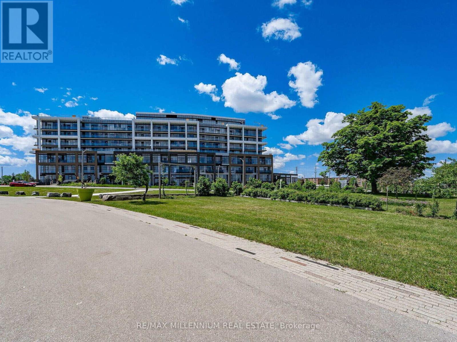 116 - 155 Downsview Park Boulevard, Toronto (Downsview-Roding-Cfb), Ontario  M3K 0E3 - Photo 39 - W12405972