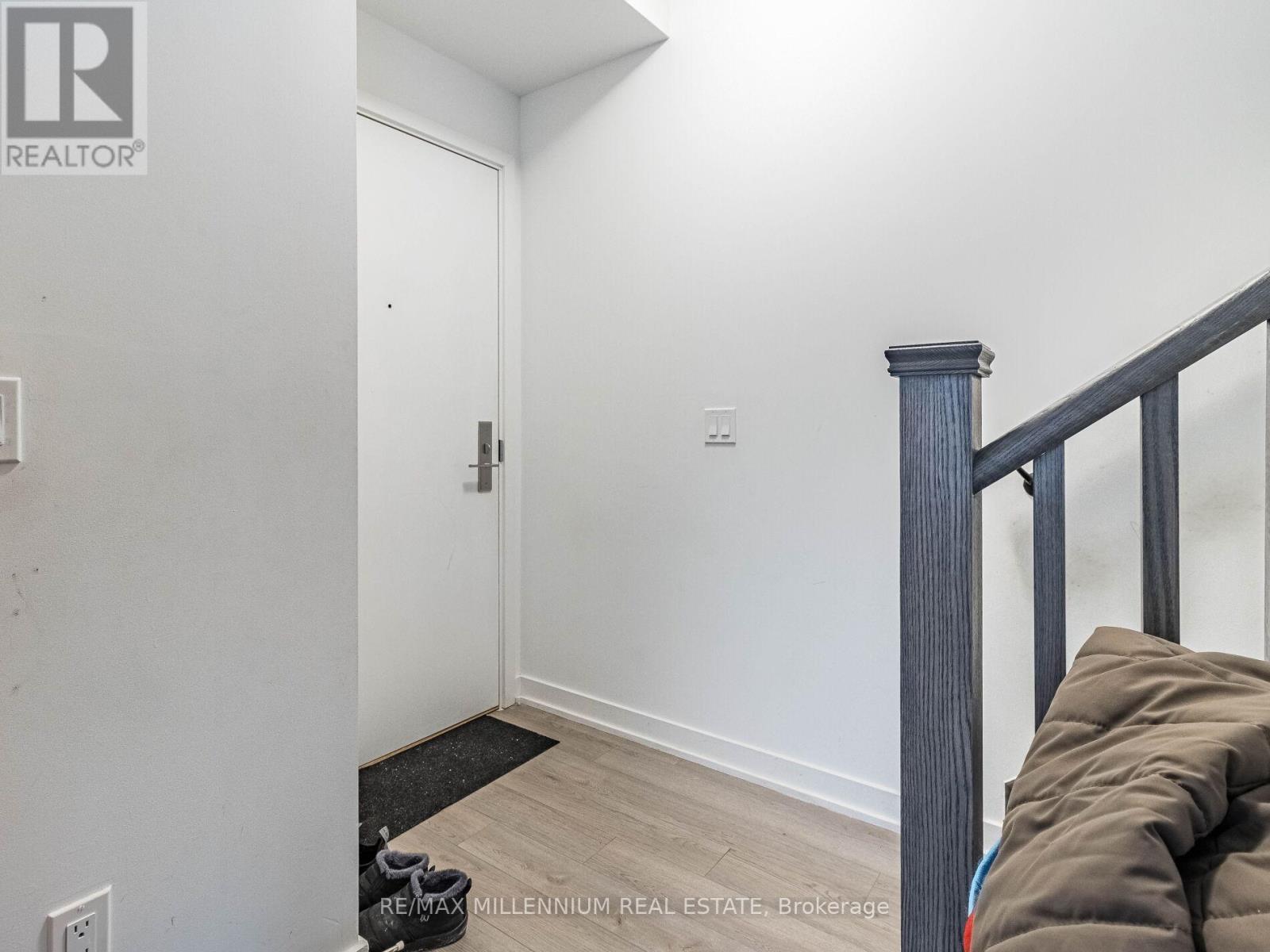 116 - 155 Downsview Park Boulevard, Toronto (Downsview-Roding-Cfb), Ontario  M3K 0E3 - Photo 7 - W12405972