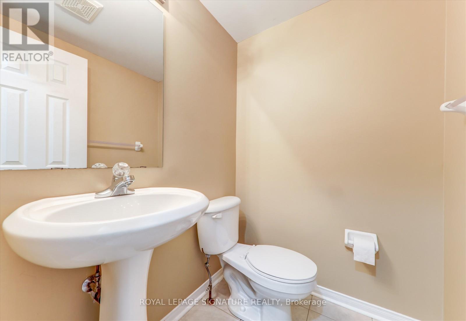 72 Fairhill Avenue, Brampton, Ontario  L7A 2E8 - Photo 15 - W12405978