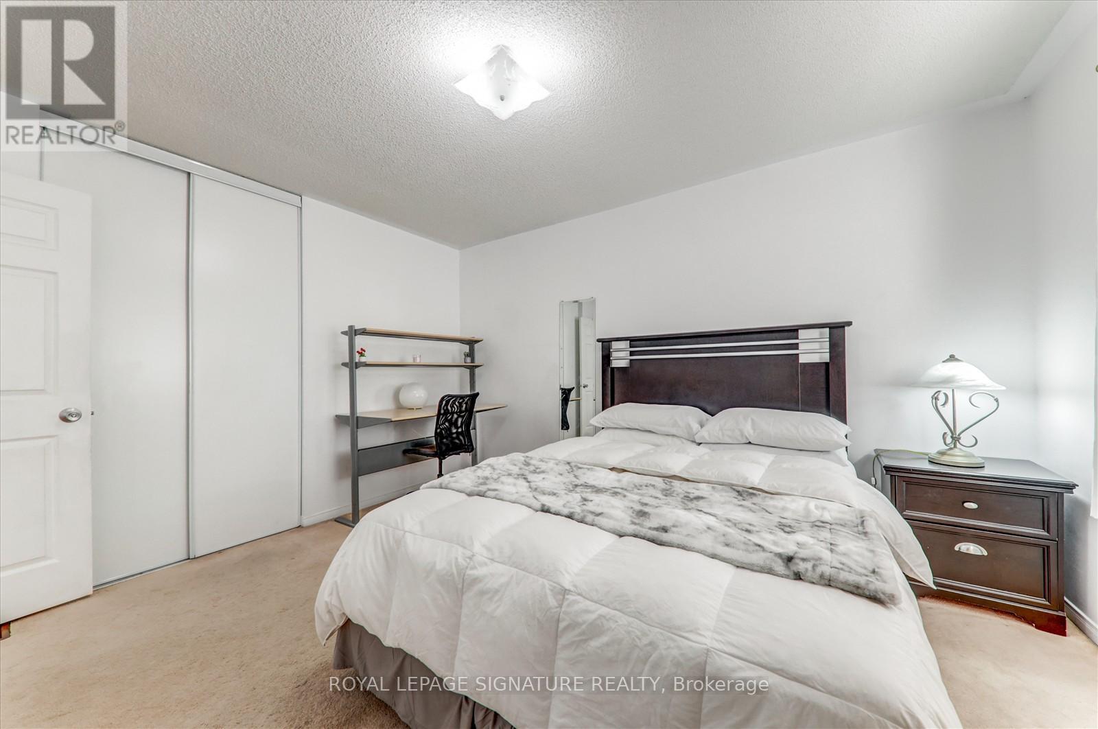 72 Fairhill Avenue, Brampton, Ontario  L7A 2E8 - Photo 24 - W12405978