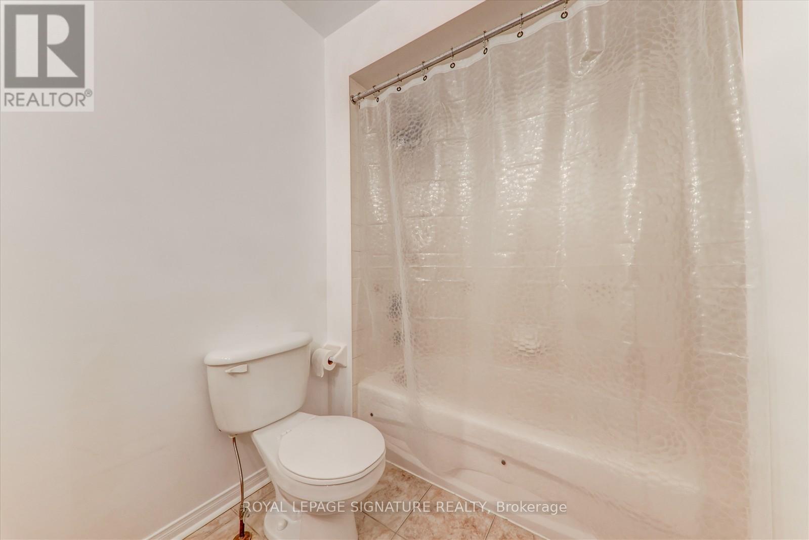 72 Fairhill Avenue, Brampton, Ontario  L7A 2E8 - Photo 26 - W12405978