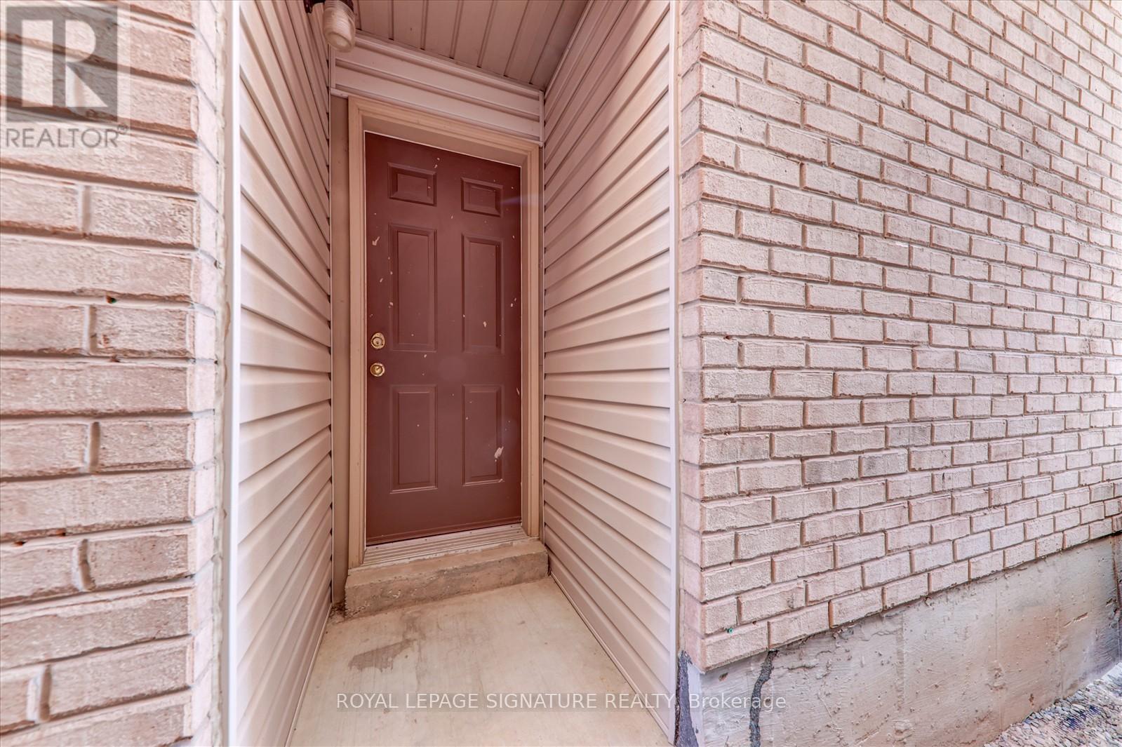 72 Fairhill Avenue, Brampton, Ontario  L7A 2E8 - Photo 40 - W12405978