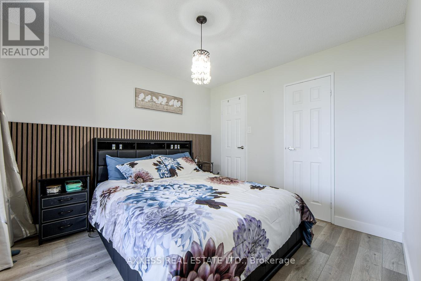 609 - 3590 Kaneff Crescent, Mississauga, Ontario  L5A 3X3 - Photo 15 - W12406006