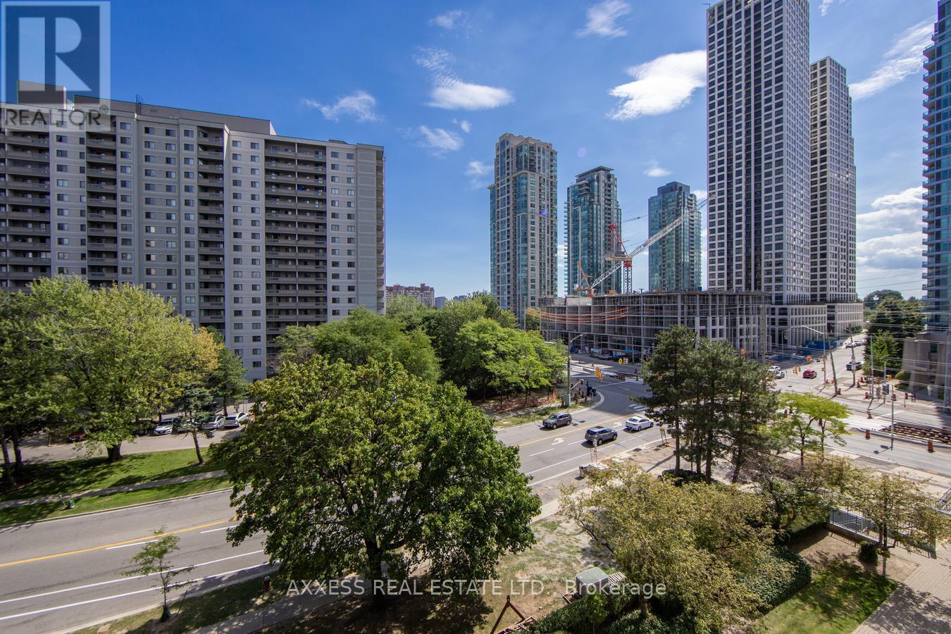 609 - 3590 Kaneff Crescent, Mississauga, Ontario  L5A 3X3 - Photo 23 - W12406006