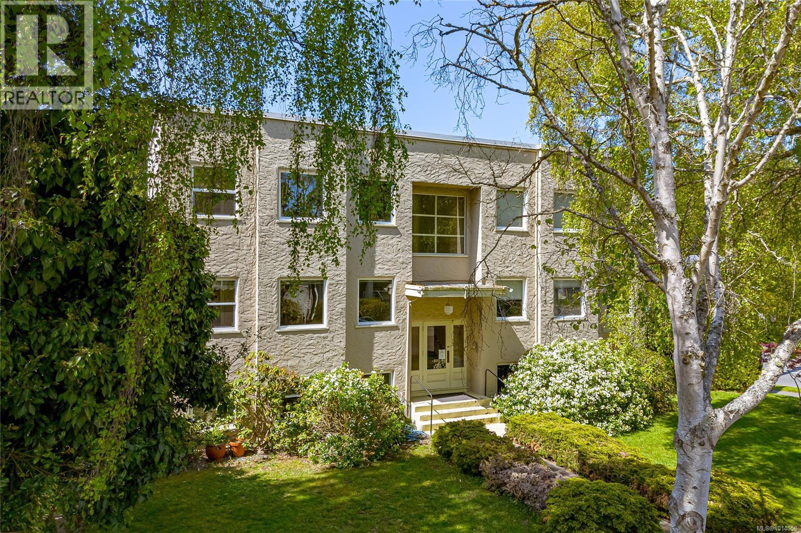 370 Richmond Ave, Victoria, British Columbia  V8S 3Y1 - Photo 3 - 1014058