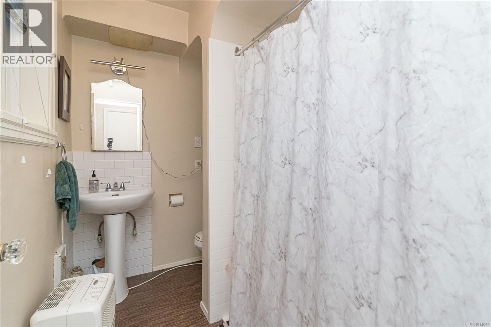 370 Richmond Ave, Victoria, British Columbia  V8S 3Y1 - Photo 36 - 1014058