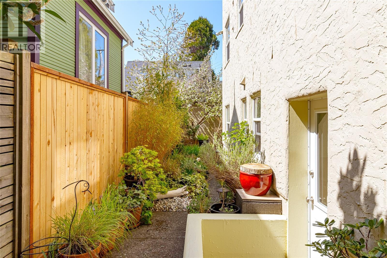 370 Richmond Ave, Victoria, British Columbia  V8S 3Y1 - Photo 22 - 1014057