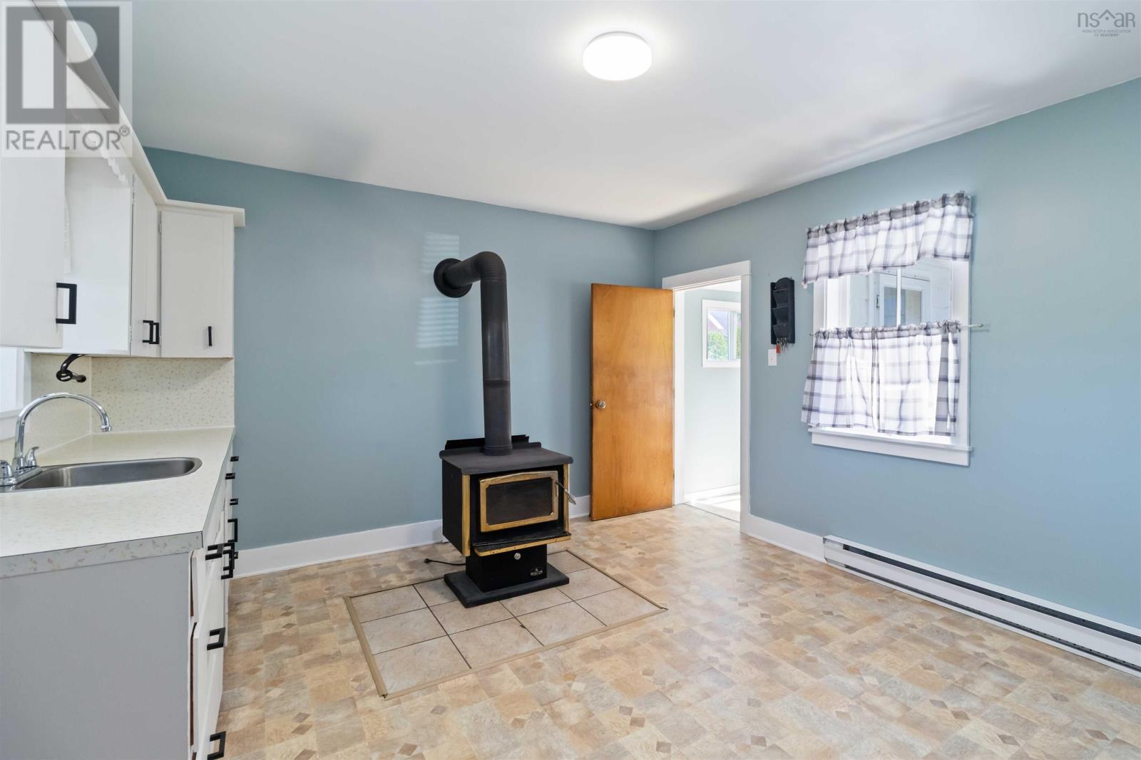 25 Mckeen Road, Pinehurst, Nova Scotia  B0R 1E0 - Photo 10 - 202521502