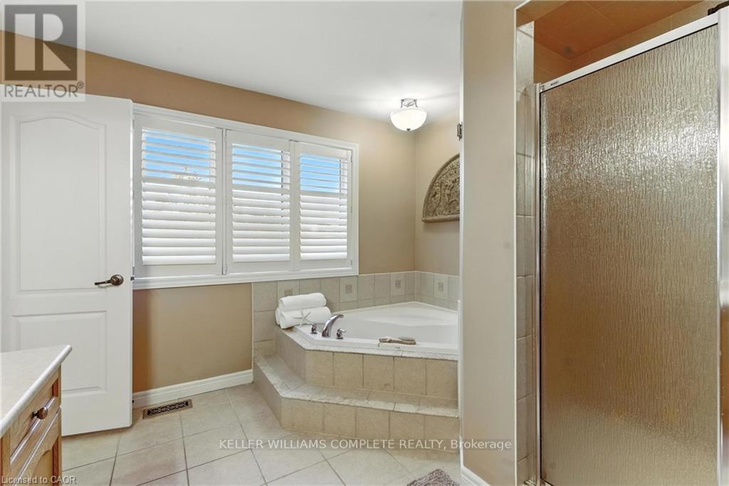 114 Armour Crescent, Hamilton, Ontario  L9K 1R9 - Photo 17 - X12405945
