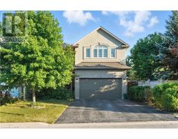 114 ARMOUR CRESCENT, Hamilton, Ontario