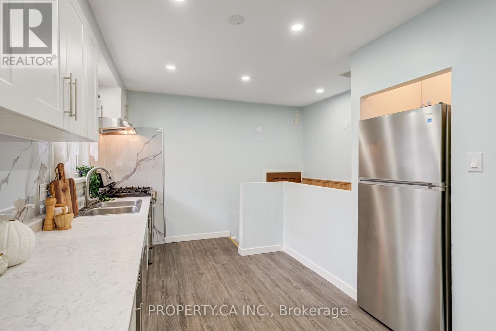 4722 Homewood Avenue, Niagara Falls (Cherrywood), Ontario  L2E 4Y3 - Photo 13 - X12405948