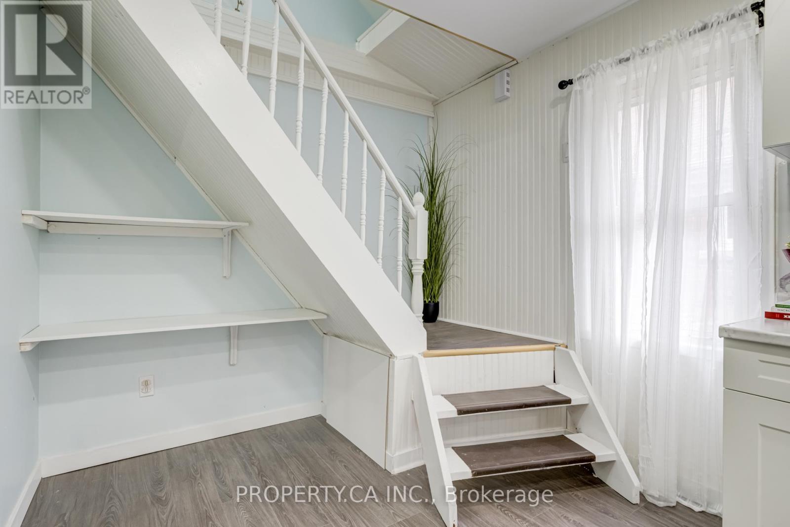 4722 Homewood Avenue, Niagara Falls (Cherrywood), Ontario  L2E 4Y3 - Photo 20 - X12405948