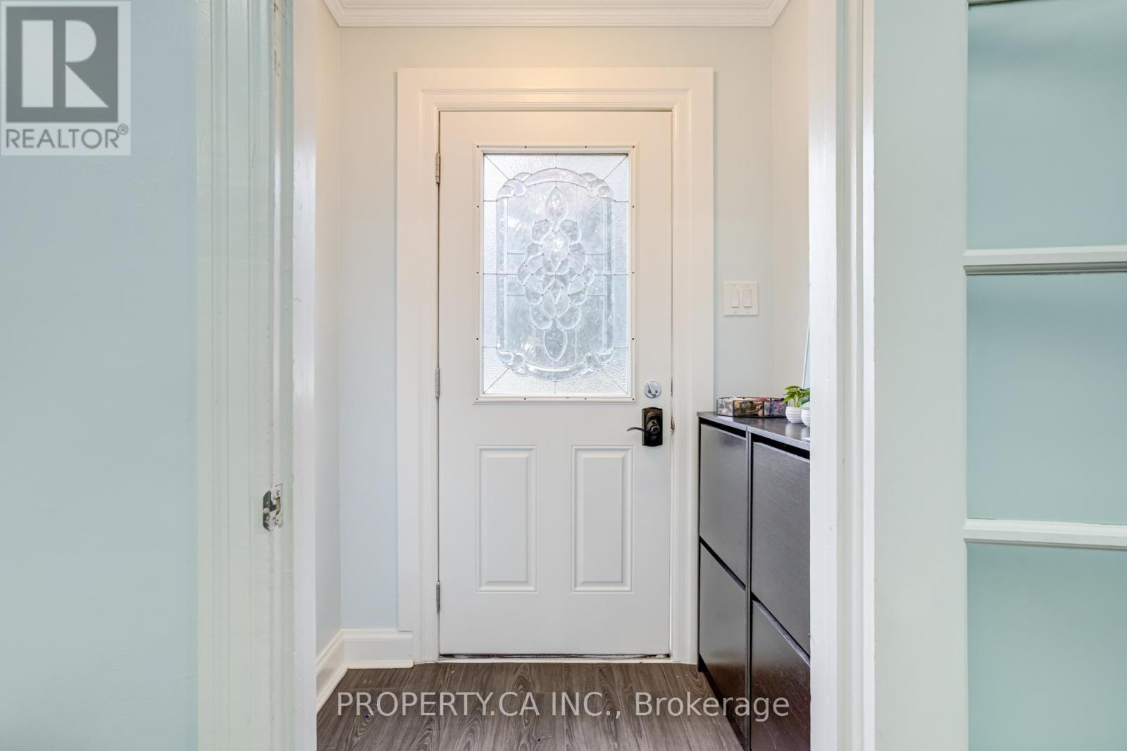 4722 Homewood Avenue, Niagara Falls (Cherrywood), Ontario  L2E 4Y3 - Photo 6 - X12405948