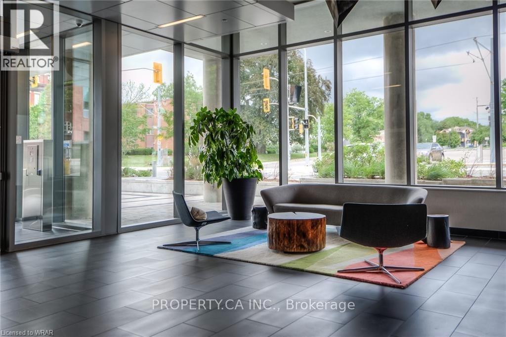 109 - 85 Duke Street W, Kitchener, Ontario  N2H 0B7 - Photo 4 - X12405991