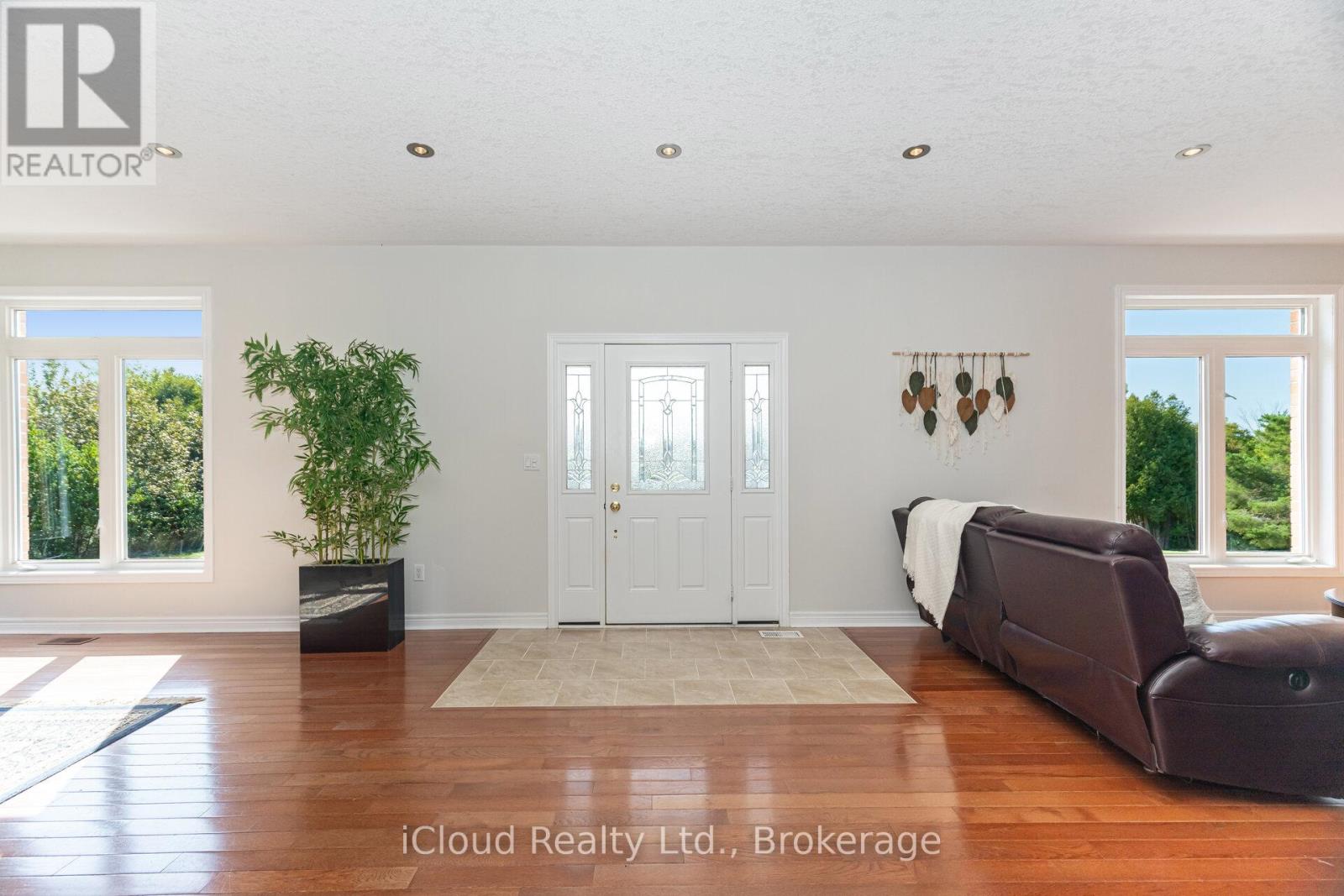 346195 15th Side Road, Mono, Ontario  L9W 6R9 - Photo 15 - X12406005