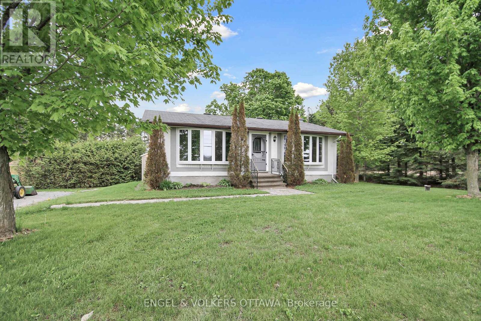 3000/2980 Roger Stevens Drive, Ottawa, Ontario  K0A 2T0 - Photo 33 - X12387271