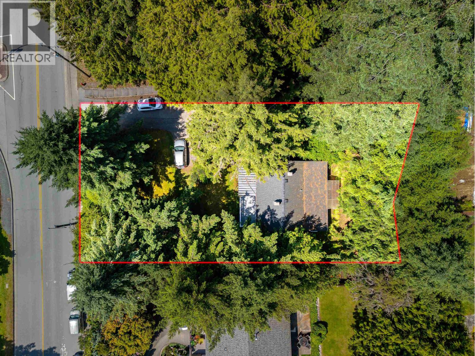 4150 Dollarton Highway, North Vancouver, British Columbia  V7G 1A2 - Photo 4 - R3044623
