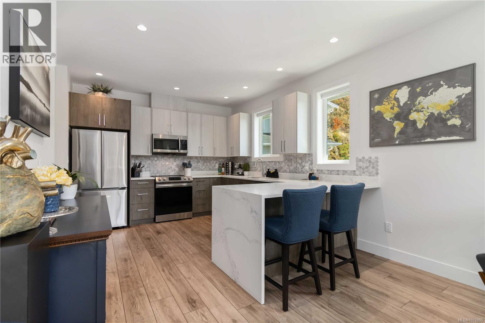 Lorem Ipsum Dolor, Langford, British Columbia  V9B  - Photo 2 - DEMO28868243