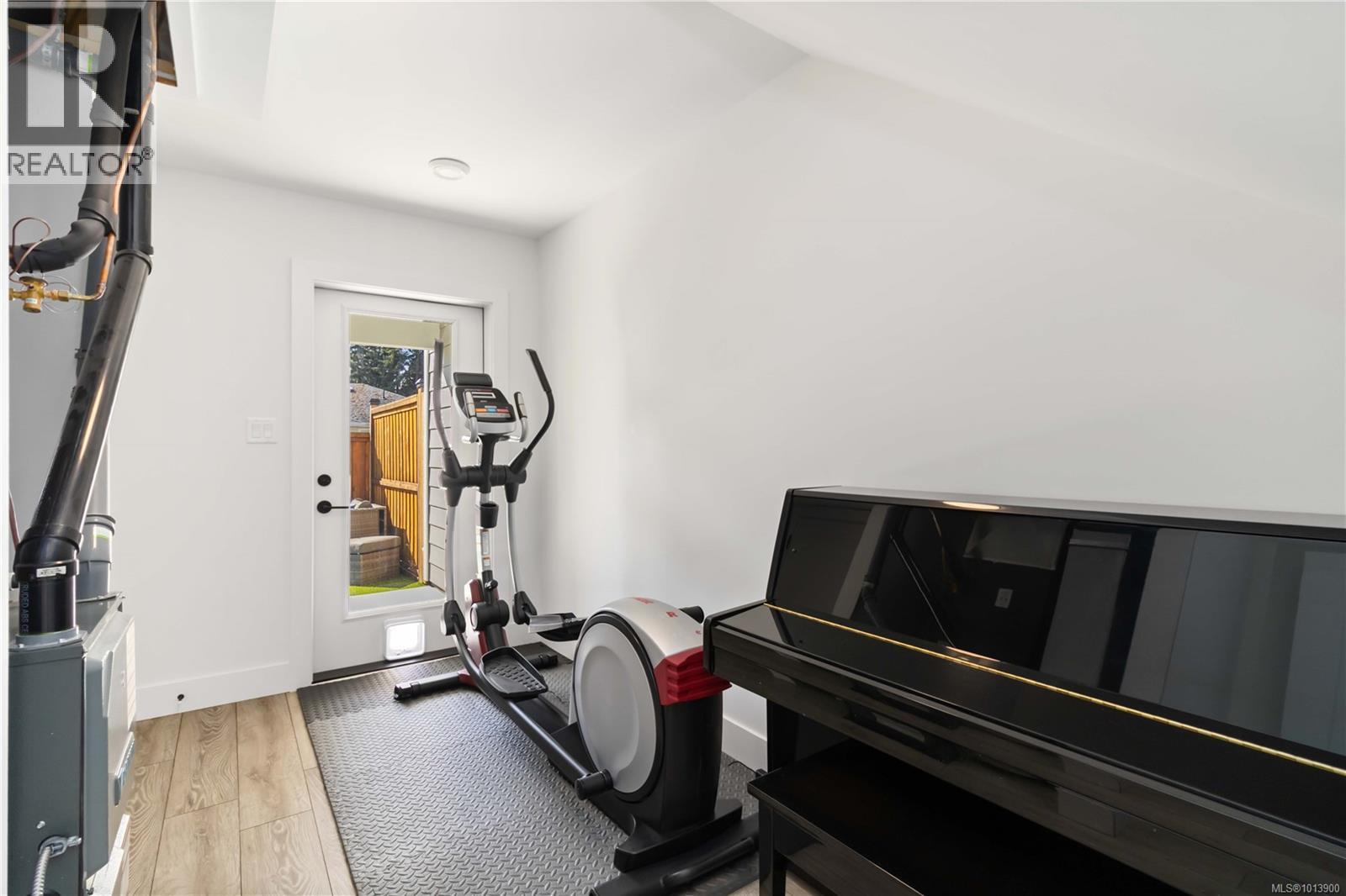 Lorem Ipsum Dolor, Langford, British Columbia  V9B  - Photo 32 - DEMO28868243