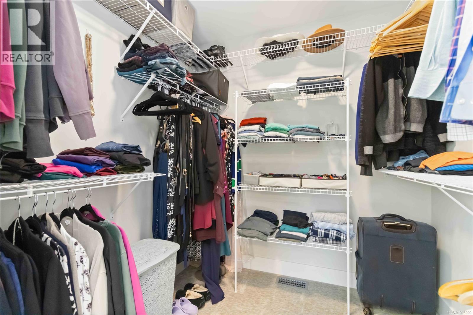 Lorem Ipsum Dolor, Langford, British Columbia  V9B  - Photo 31 - DEMO28868243