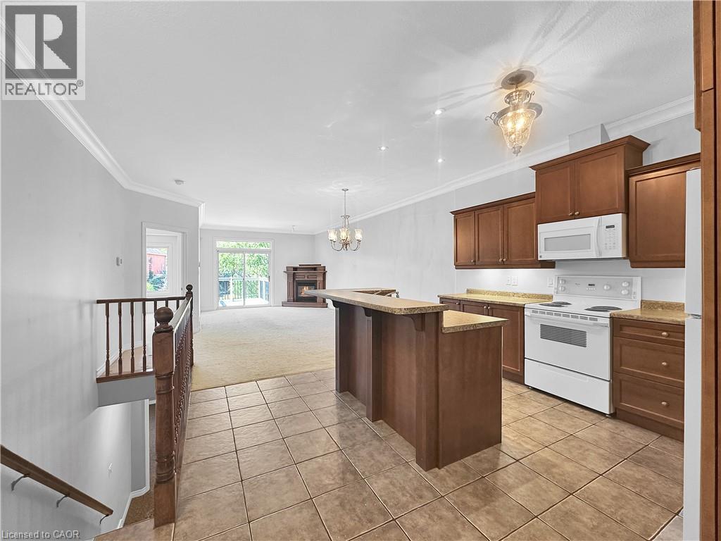 15 Iron Bridge Court, Caledonia, Ontario  N3W 0A4 - Photo 6 - 40770186