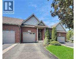 15 IRON BRIDGE Court, Caledonia, Ontario
