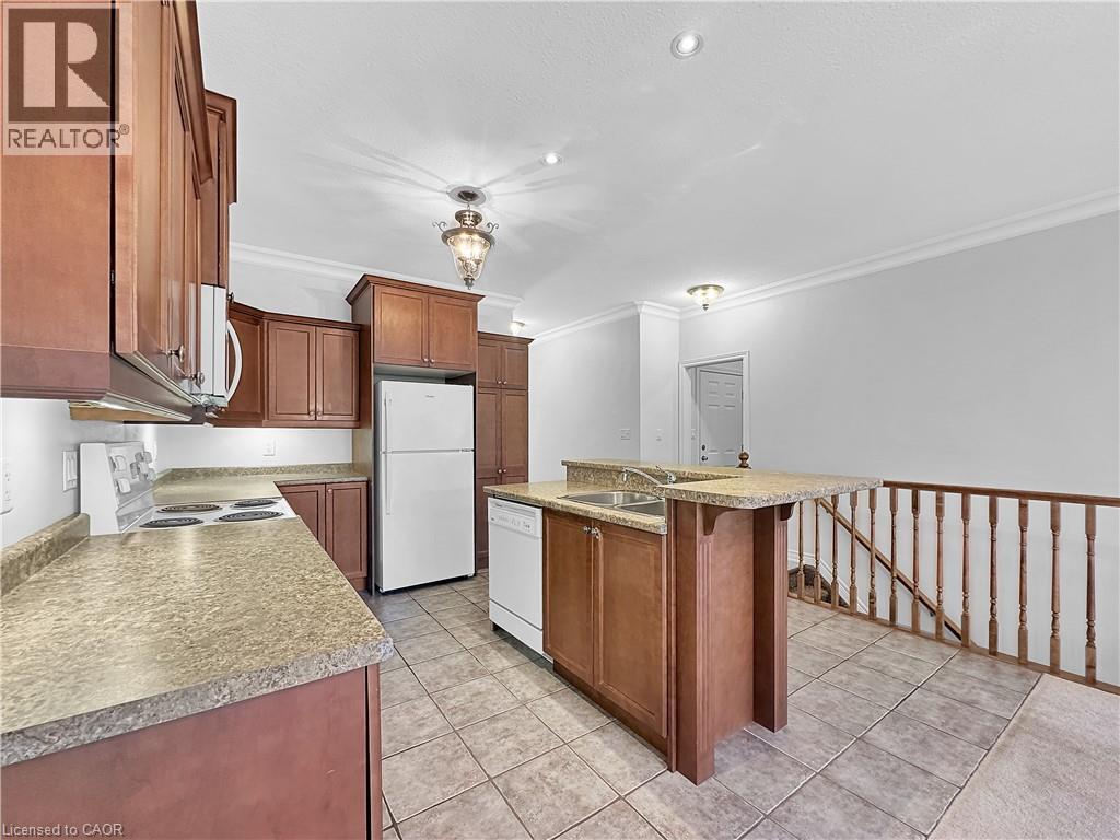 15 Iron Bridge Court, Caledonia, Ontario  N3W 0A4 - Photo 7 - 40770186