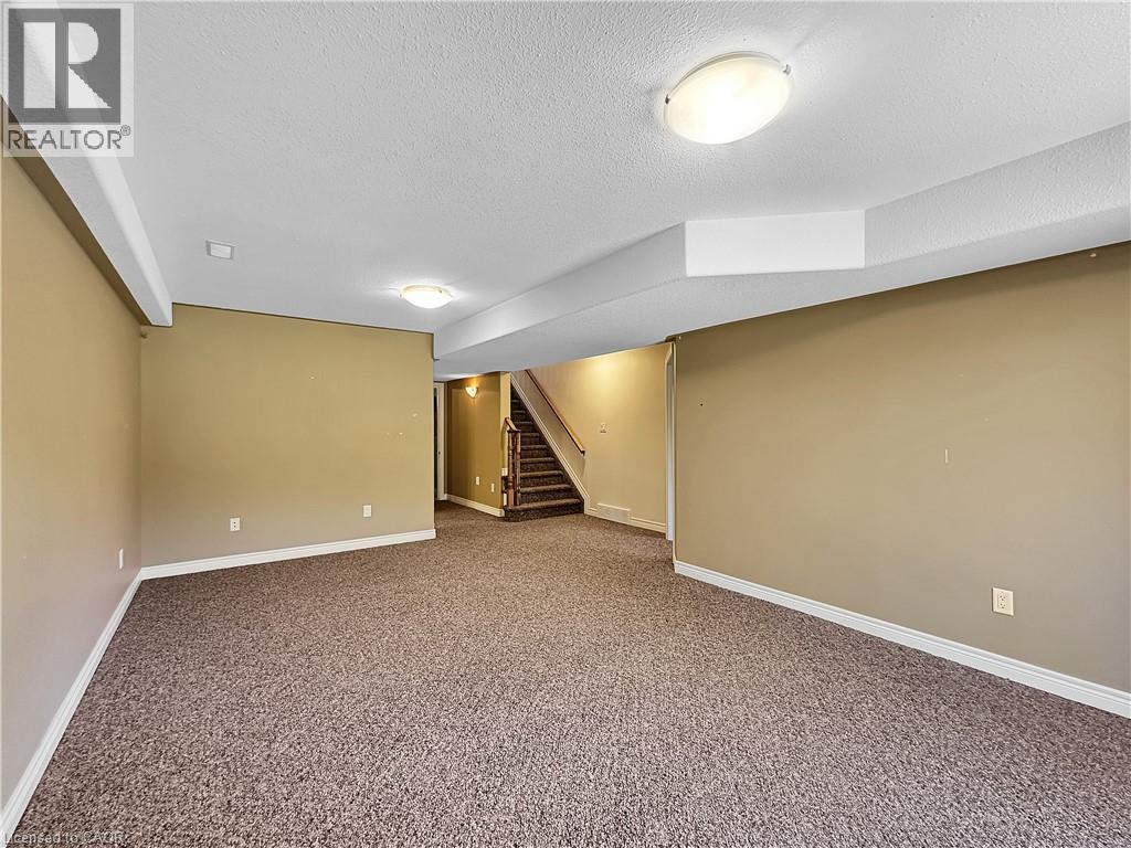 15 Iron Bridge Court, Caledonia, Ontario  N3W 0A4 - Photo 24 - 40770186