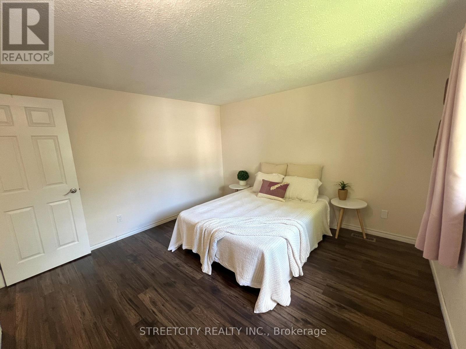 295 Walmer Grove, London North, Ontario  N6G 4G9 - Photo 19 - X12406300