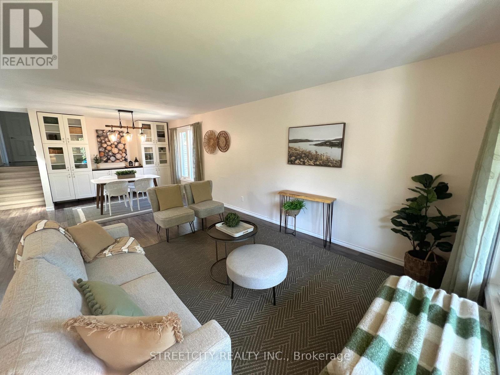 295 Walmer Grove, London North, Ontario  N6G 4G9 - Photo 7 - X12406300