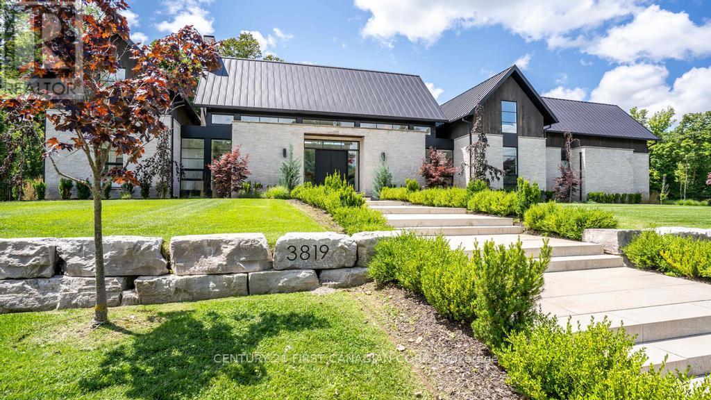 3819 Deer Trail, London South, Ontario  N6P 1E6 - Photo 2 - X12406325